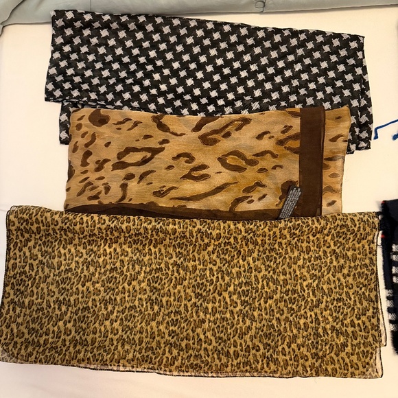 Women 7 scarfs bundle - Picture 6 of 12